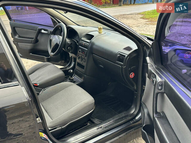 Опель Астра 2007 в Новом Буге на Automoto.ua Черный Опель Астра, объемом двигателя 1.6 л и пробегом 152 тыс. км за 3800 $, фото 13 на Automoto.ua