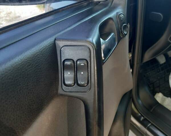 Чорний Опель Астра, об'ємом двигуна 1.6 л та пробігом 220 тис. км за 3500 $, фото 3 на Automoto.ua