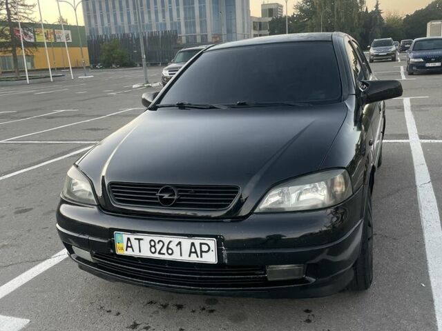 Черный Опель Астра, объемом двигателя 1.4 л и пробегом 278 тыс. км за 2699 $, фото 2 на Automoto.ua