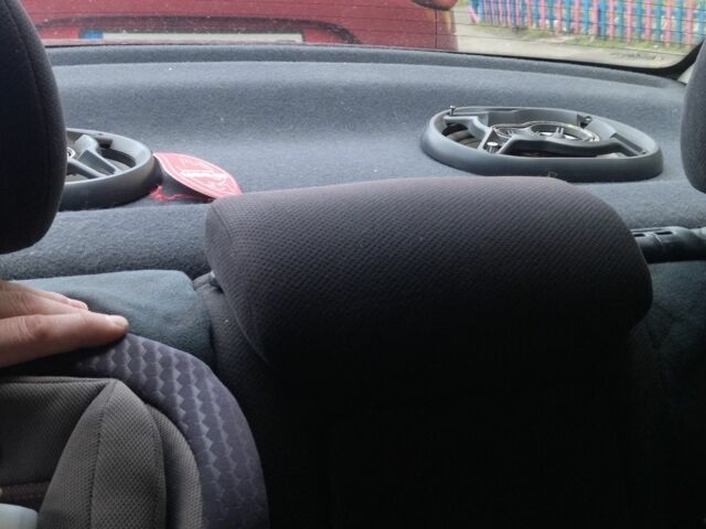 Черный Опель Астра, объемом двигателя 0 л и пробегом 195 тыс. км за 2400 $, фото 8 на Automoto.ua