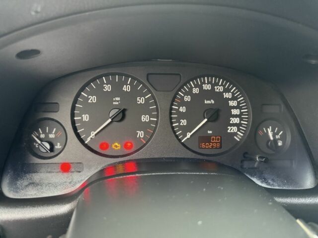 Черный Опель Астра, объемом двигателя 1.4 л и пробегом 160 тыс. км за 4000 $, фото 8 на Automoto.ua