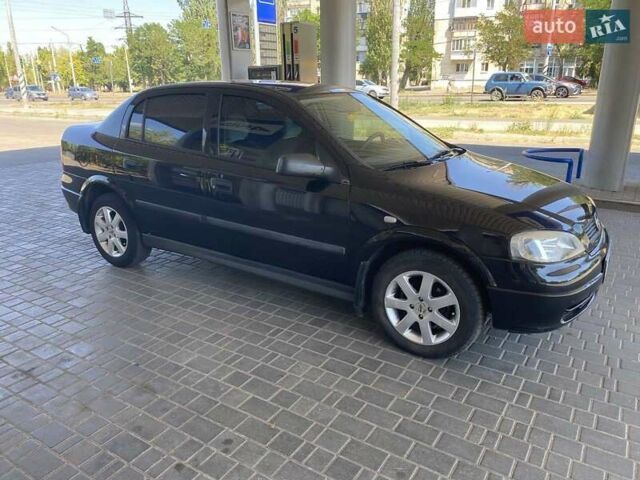 Чорний Опель Астра, об'ємом двигуна 1.4 л та пробігом 107 тис. км за 4800 $, фото 3 на Automoto.ua