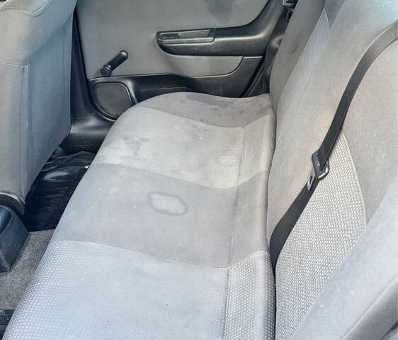 Чорний Опель Астра, об'ємом двигуна 1.4 л та пробігом 250 тис. км за 2500 $, фото 11 на Automoto.ua