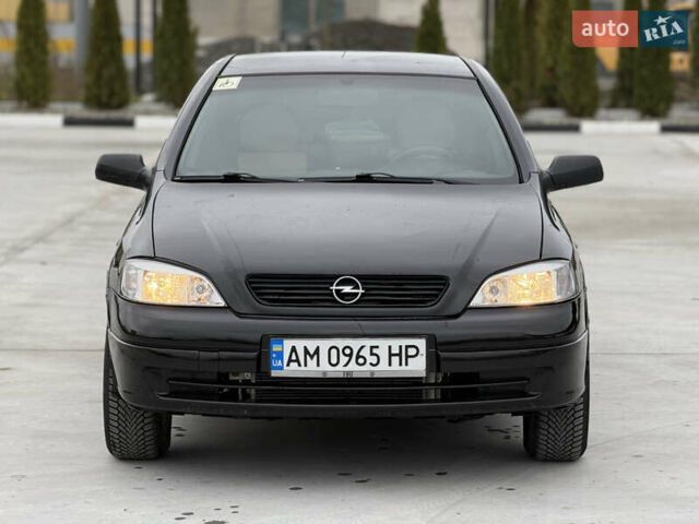 Чорний Опель Астра, об'ємом двигуна 1.6 л та пробігом 212 тис. км за 2999 $, фото 3 на Automoto.ua