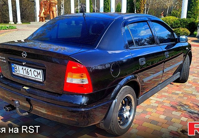 Чорний Опель Астра, об'ємом двигуна 1.6 л та пробігом 260 тис. км за 4150 $, фото 1 на Automoto.ua