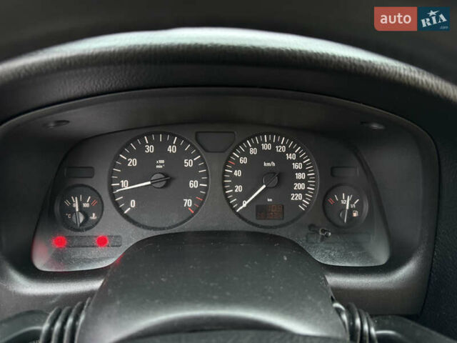 Чорний Опель Астра, об'ємом двигуна 1.6 л та пробігом 212 тис. км за 2999 $, фото 22 на Automoto.ua