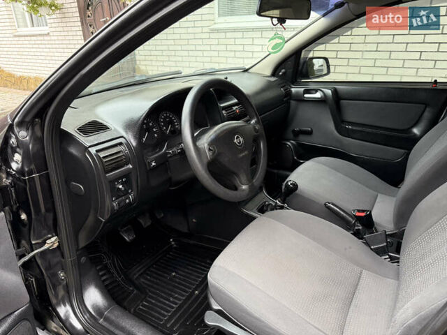 Чорний Опель Астра, об'ємом двигуна 1.4 л та пробігом 160 тис. км за 4000 $, фото 10 на Automoto.ua