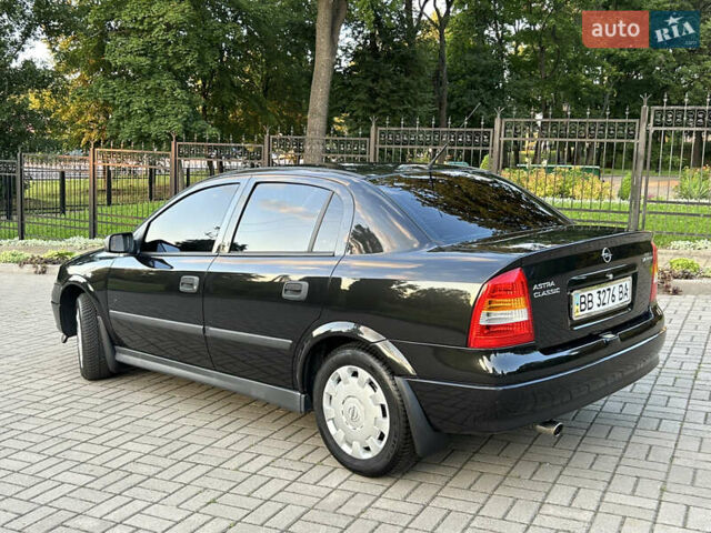 Чорний Опель Астра, об'ємом двигуна 1.4 л та пробігом 138 тис. км за 4650 $, фото 2 на Automoto.ua