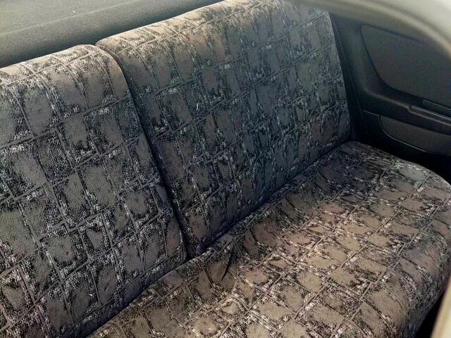 Черный Опель Астра, объемом двигателя 1.4 л и пробегом 141 тыс. км за 4000 $, фото 6 на Automoto.ua