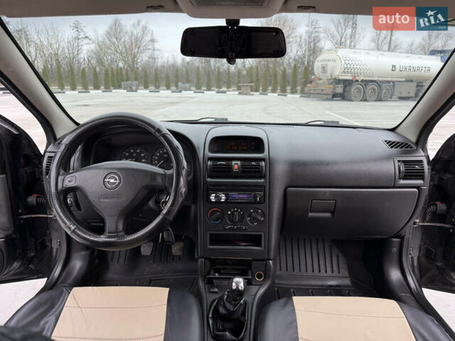 Чорний Опель Астра, об'ємом двигуна 1.6 л та пробігом 212 тис. км за 2999 $, фото 12 на Automoto.ua