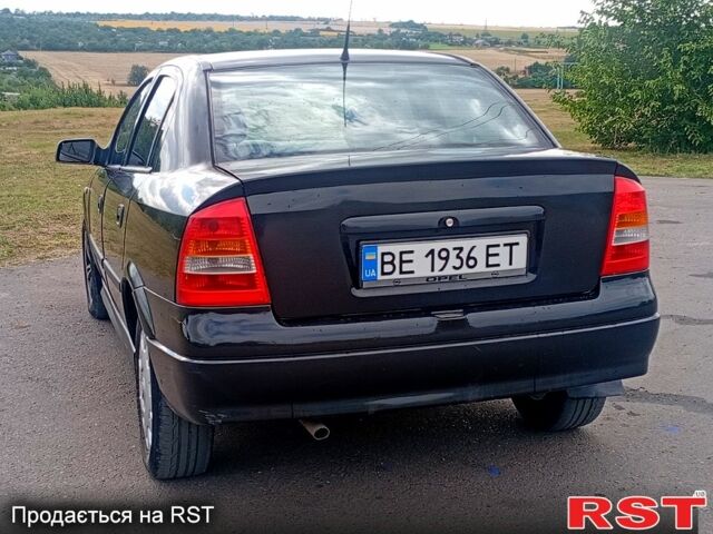 Чорний Опель Астра, об'ємом двигуна 1.6 л та пробігом 240 тис. км за 2800 $, фото 4 на Automoto.ua