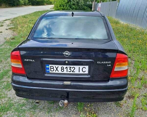 Черный Опель Астра, объемом двигателя 1.36 л и пробегом 275 тыс. км за 3000 $, фото 4 на Automoto.ua
