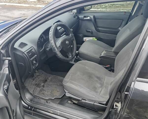 Чорний Опель Астра, об'ємом двигуна 1.4 л та пробігом 260 тис. км за 3500 $, фото 13 на Automoto.ua