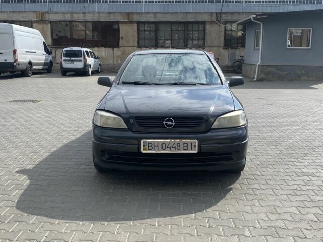 Черный Опель Астра, объемом двигателя 1.4 л и пробегом 400 тыс. км за 2650 $, фото 1 на Automoto.ua