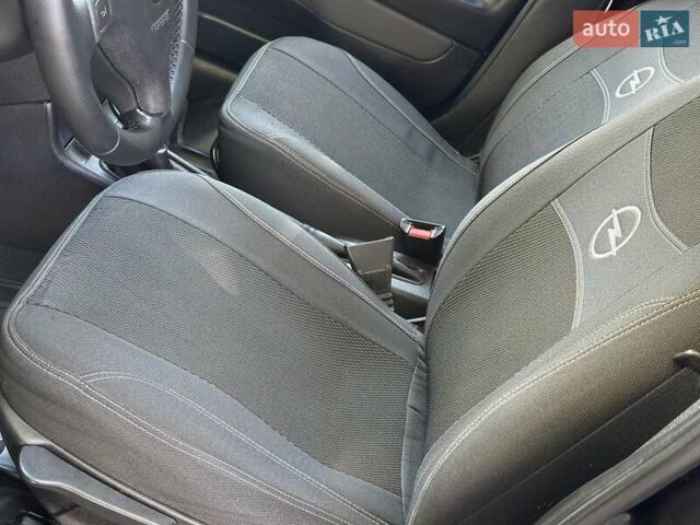 Черный Опель Астра, объемом двигателя 1.6 л и пробегом 170 тыс. км за 4300 $, фото 13 на Automoto.ua