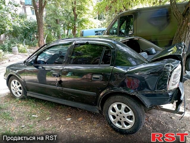 Чорний Опель Астра, об'ємом двигуна 1.6 л та пробігом 170 тис. км за 1300 $, фото 7 на Automoto.ua