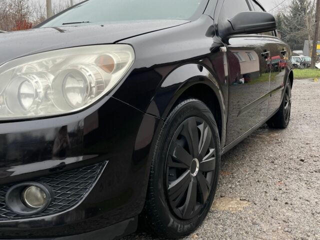 Черный Опель Астра, объемом двигателя 1.6 л и пробегом 180 тыс. км за 5200 $, фото 3 на Automoto.ua