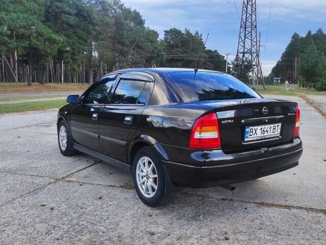 Чорний Опель Астра, об'ємом двигуна 1.6 л та пробігом 194 тис. км за 3900 $, фото 10 на Automoto.ua