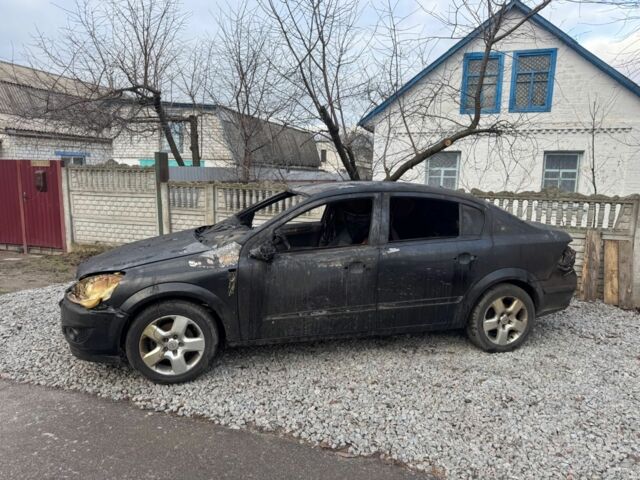 Черный Опель Астра, объемом двигателя 1.6 л и пробегом 1 тыс. км за 750 $, фото 1 на Automoto.ua