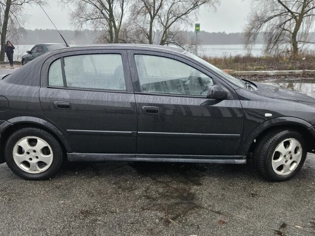 Чорний Опель Астра, об'ємом двигуна 1.7 л та пробігом 250 тис. км за 2999 $, фото 11 на Automoto.ua