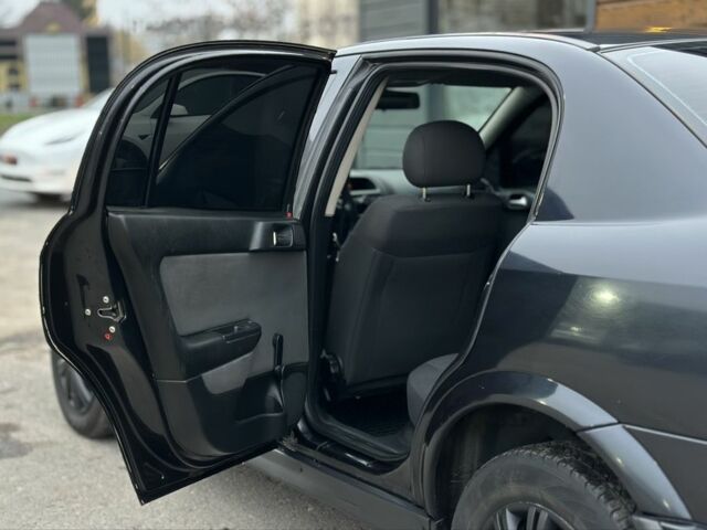 Чорний Опель Астра, об'ємом двигуна 1.4 л та пробігом 102 тис. км за 3600 $, фото 20 на Automoto.ua