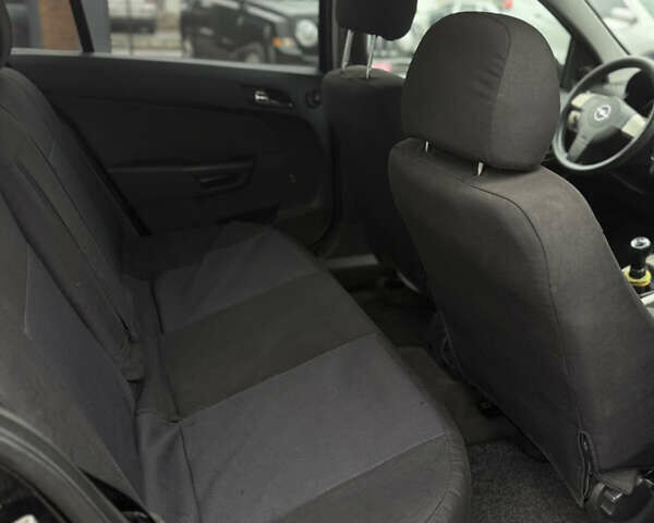 Чорний Опель Астра, об'ємом двигуна 1.6 л та пробігом 221 тис. км за 3650 $, фото 26 на Automoto.ua