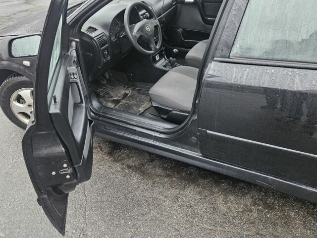 Чорний Опель Астра, об'ємом двигуна 1.7 л та пробігом 250 тис. км за 2999 $, фото 9 на Automoto.ua