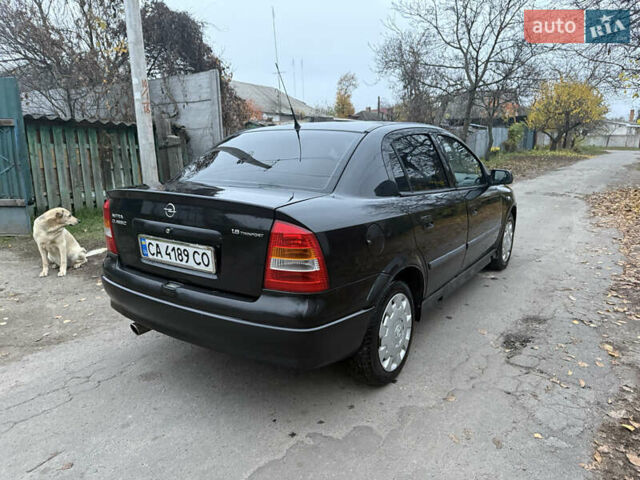 Чорний Опель Астра, об'ємом двигуна 1.6 л та пробігом 250 тис. км за 3650 $, фото 9 на Automoto.ua