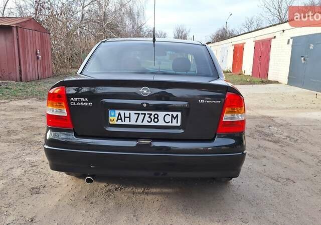 Чорний Опель Астра, об'ємом двигуна 1.6 л та пробігом 52 тис. км за 5600 $, фото 3 на Automoto.ua