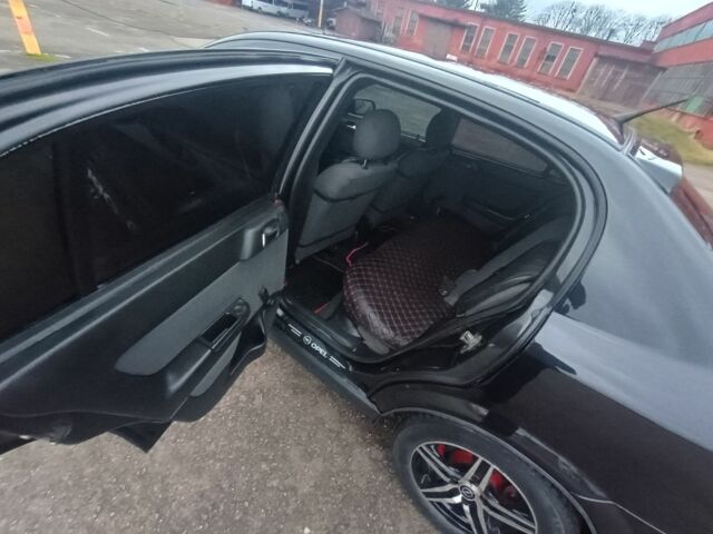 Чорний Опель Астра, об'ємом двигуна 1.4 л та пробігом 222 тис. км за 3400 $, фото 18 на Automoto.ua