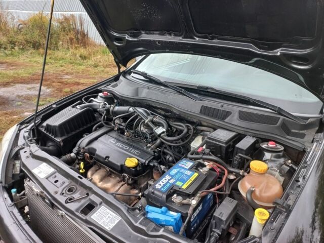 Черный Опель Астра, объемом двигателя 0 л и пробегом 220 тыс. км за 4500 $, фото 6 на Automoto.ua