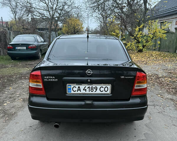 Чорний Опель Астра, об'ємом двигуна 1.6 л та пробігом 250 тис. км за 3650 $, фото 7 на Automoto.ua