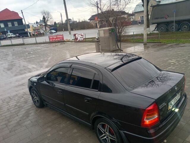 Чорний Опель Астра, об'ємом двигуна 1.4 л та пробігом 222 тис. км за 3400 $, фото 2 на Automoto.ua