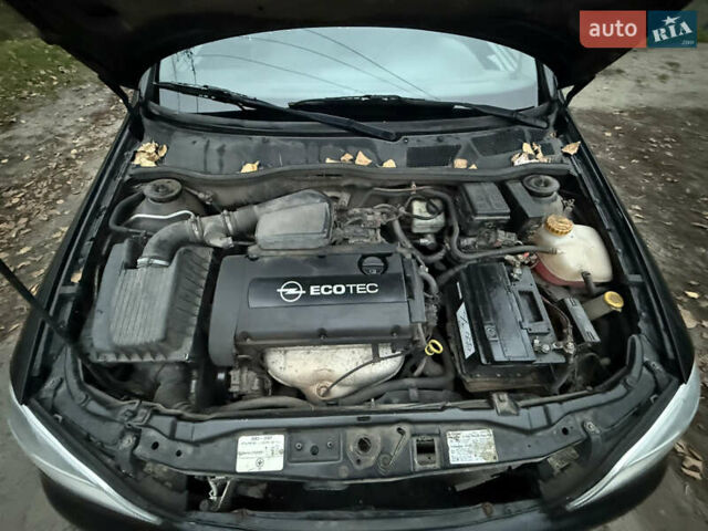 Чорний Опель Астра, об'ємом двигуна 1.6 л та пробігом 250 тис. км за 3650 $, фото 21 на Automoto.ua