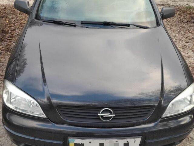 Черный Опель Астра, объемом двигателя 0 л и пробегом 135 тыс. км за 3400 $, фото 1 на Automoto.ua