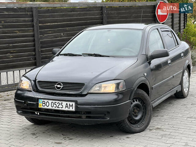 Черный Опель Астра, объемом двигателя 1.4 л и пробегом 157 тыс. км за 2500 $, фото 6 на Automoto.ua
