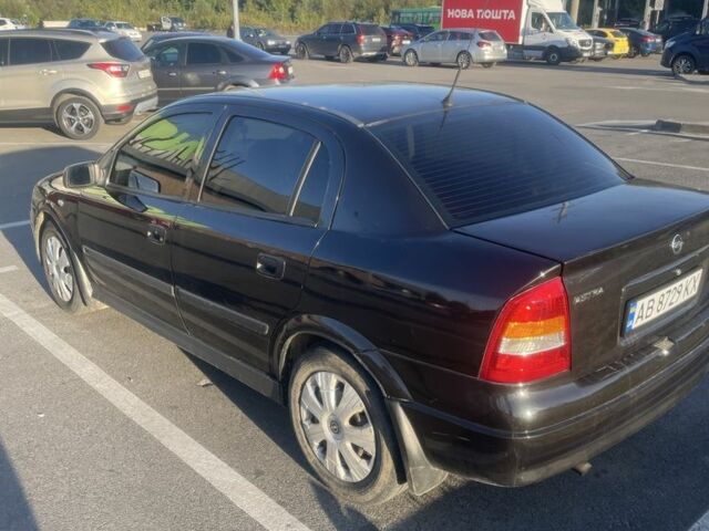 Опель Астра 2008 в Гайсине на Automoto.ua Черный Опель Астра, объемом двигателя 1.4 л и пробегом 132 тыс. км за 4100 $, фото 1 на Automoto.ua