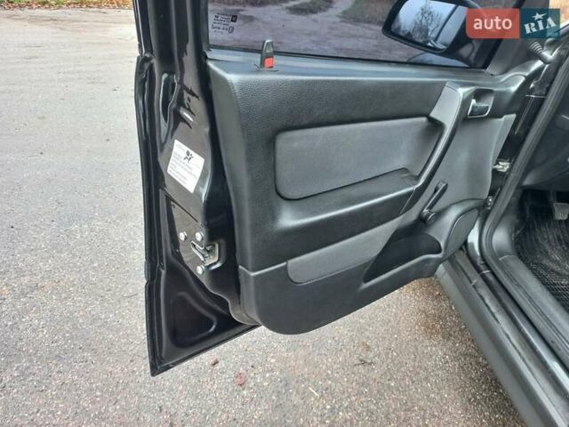 Чорний Опель Астра, об'ємом двигуна 1.4 л та пробігом 225 тис. км за 4350 $, фото 14 на Automoto.ua