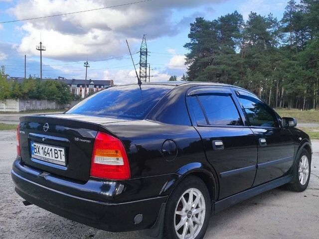 Чорний Опель Астра, об'ємом двигуна 1.6 л та пробігом 194 тис. км за 3900 $, фото 11 на Automoto.ua