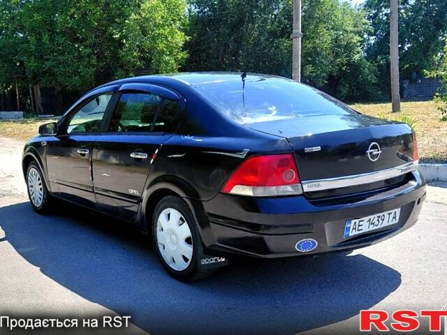 Чорний Опель Астра, об'ємом двигуна 1.8 л та пробігом 200 тис. км за 2700 $, фото 4 на Automoto.ua