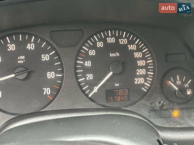 Черный Опель Астра, объемом двигателя 1.4 л и пробегом 157 тыс. км за 2500 $, фото 27 на Automoto.ua