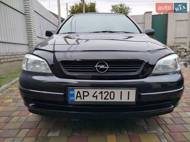 Черный Опель Астра, объемом двигателя 1.36 л и пробегом 160 тыс. км за 3850 $, фото 5 на Automoto.ua