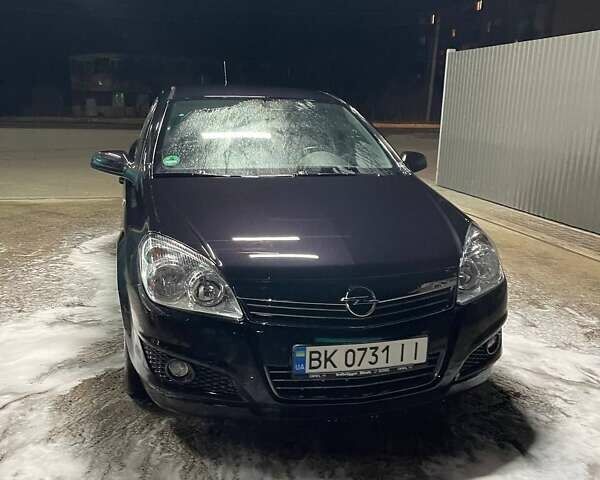Черный Опель Астра, объемом двигателя 1.6 л и пробегом 172 тыс. км за 6950 $, фото 9 на Automoto.ua