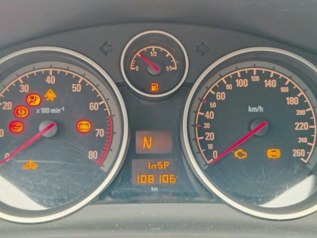 Черный Опель Астра, объемом двигателя 1.6 л и пробегом 115 тыс. км за 5999 $, фото 15 на Automoto.ua