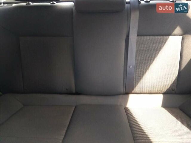 Черный Опель Астра, объемом двигателя 1.6 л и пробегом 159 тыс. км за 6000 $, фото 8 на Automoto.ua