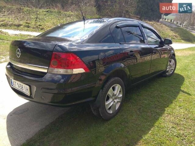 Черный Опель Астра, объемом двигателя 1.6 л и пробегом 159 тыс. км за 6000 $, фото 5 на Automoto.ua