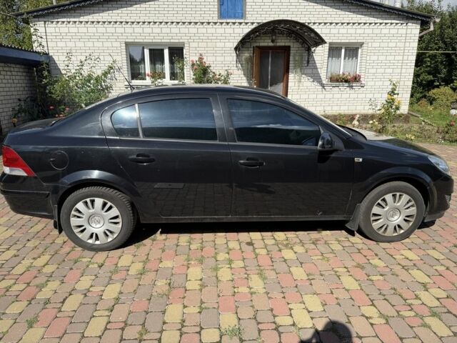 Черный Опель Астра, объемом двигателя 1.6 л и пробегом 207 тыс. км за 6500 $, фото 7 на Automoto.ua