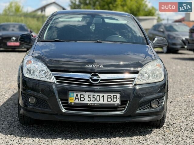 Черный Опель Астра, объемом двигателя 1.6 л и пробегом 224 тыс. км за 5300 $, фото 11 на Automoto.ua