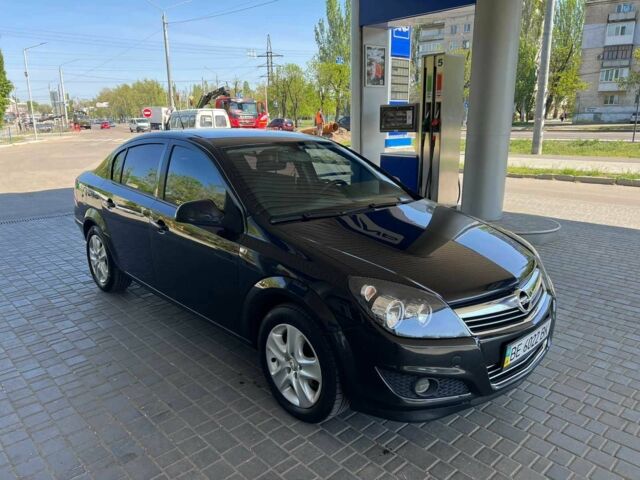 Чорний Опель Астра, об'ємом двигуна 1.6 л та пробігом 192 тис. км за 6950 $, фото 4 на Automoto.ua