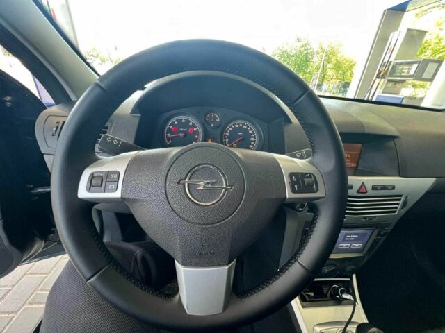 Чорний Опель Астра, об'ємом двигуна 1.6 л та пробігом 192 тис. км за 6950 $, фото 18 на Automoto.ua